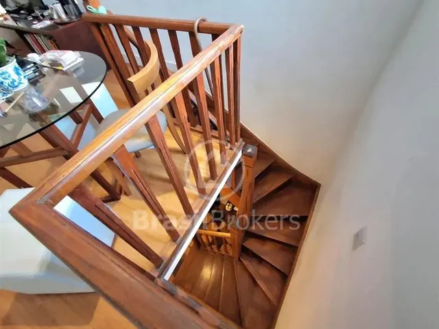 Imagem 3: Urca Belíssima Casa com 143 M²