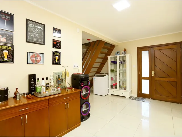 Imagem 7: Casa À Venda em Viamão, Viamópolis, com 3 Quartos, 268M²