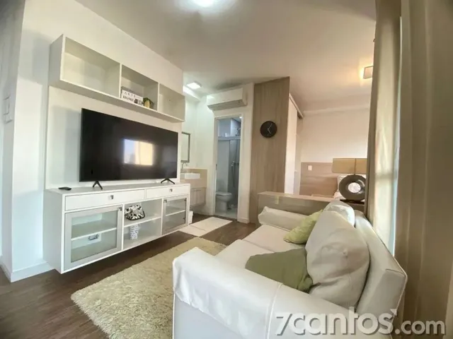 Imagem: O apartamento possui 1 Dormitório, 1 Suíte, 1 Banheiro, 1
