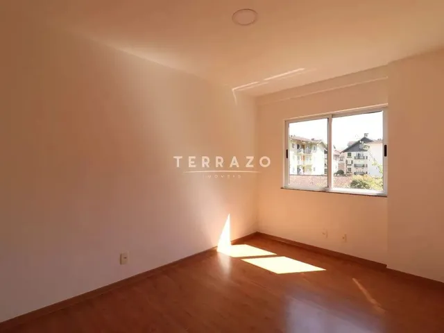 Imagem 11: Apartamento para Aluguel, 2 Quartos, 1 Suíte, 1 Vaga, Ermitage - Teresópolis/Rj