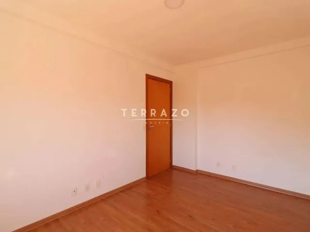 Imagem 10: Apartamento para Aluguel, 2 Quartos, 1 Suíte, 1 Vaga, Ermitage - Teresópolis/Rj