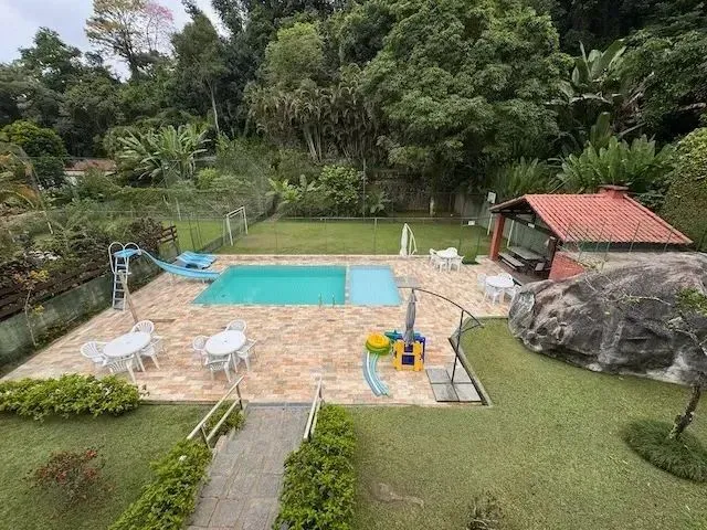 Imagem: Apartamento para Aluguel com 300 Metros
