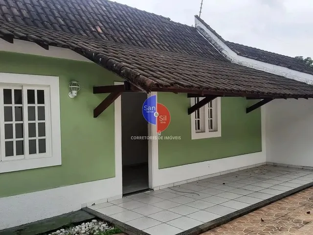 Imagem: Casa À Venda, Composta de 2 Quartos, Ótima