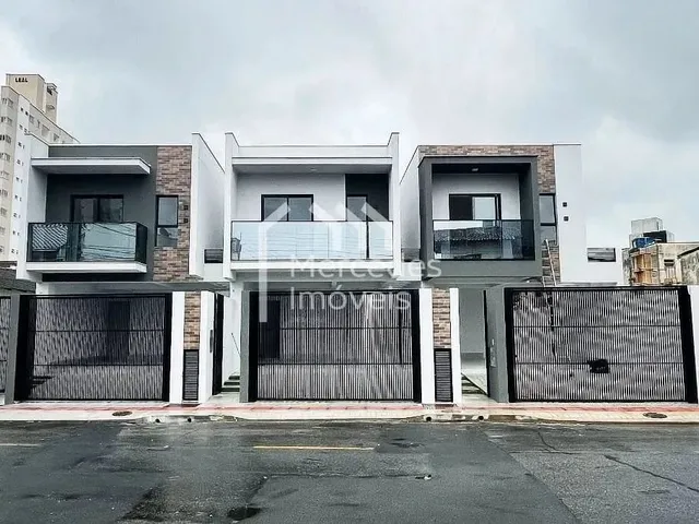 Imagem: Sobrado com 3 Suítes À Venda, 155 M²