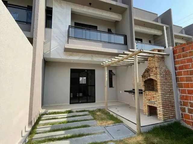 Imagem: Casa Duplex À Venda!