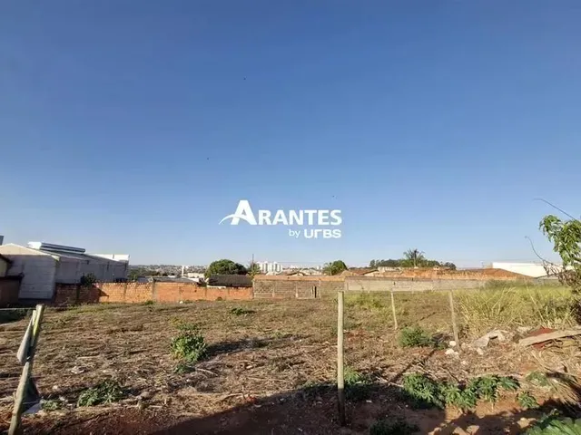 Imagem: Terreno com 300M² À Venda no Bairro Taiaman