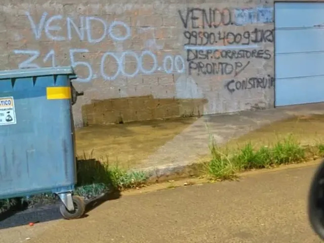 Imagem: Terreno Alto Umuarama 10X25 Murado Pronto