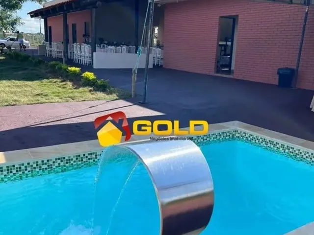 Imagem 8: Chácara para Venda em Uberlândia, Chácaras Rancho Alegre, 4 Dormitórios, 2 Banheiros