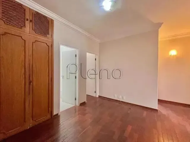 Imagem 8: Sobrado À Venda em Campinas, Jardim das Paineiras, com 4 Quartos, com 334 M²