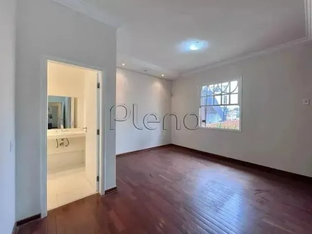 Imagem 16: Sobrado À Venda em Campinas, Jardim das Paineiras, com 4 Quartos, com 334 M²