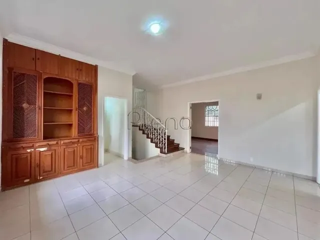 Imagem 11: Sobrado À Venda em Campinas, Jardim das Paineiras, com 4 Quartos, com 334 M²