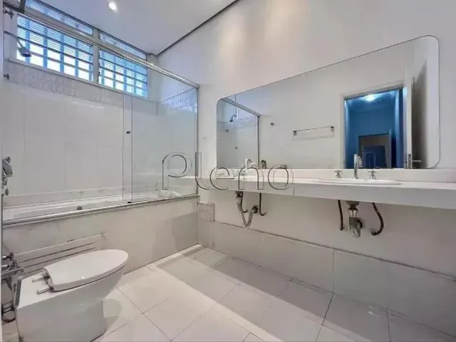 Imagem 5: Sobrado À Venda em Campinas, Jardim das Paineiras, com 4 Quartos, com 334 M²