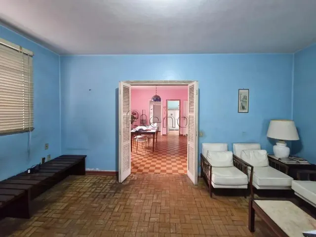 Imagem 2: Sobrado À Venda em Campinas, Bosque, com 3 Quartos, com 191.8 M²
