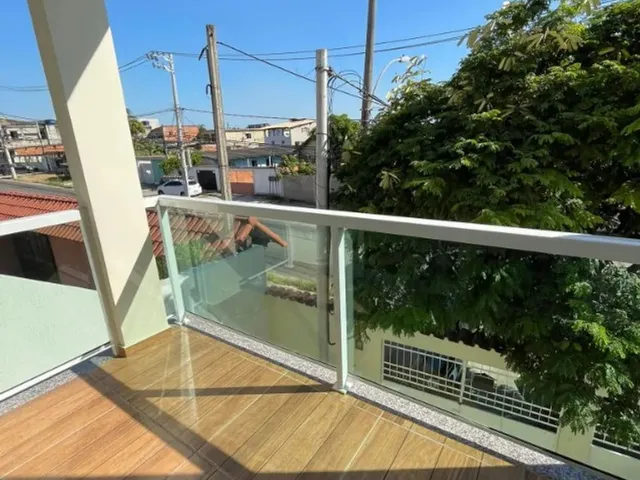 Imagem: A casa possui 3 Dormitórios, 1 Banheiro, 1 Vaga na