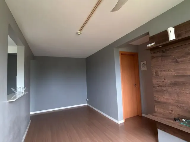 Imagem: O apartamento possui 2 Dormitórios, 1 Banheiro, 1 Vaga na