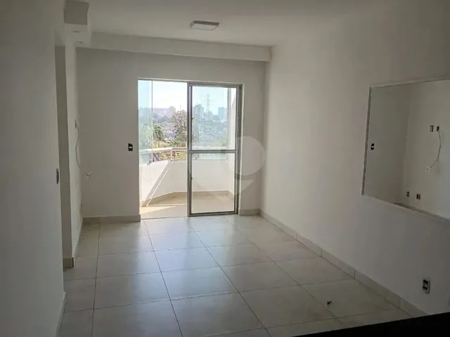 Imagem: Apartamento À Venda com 2 Quartos no Condomínio