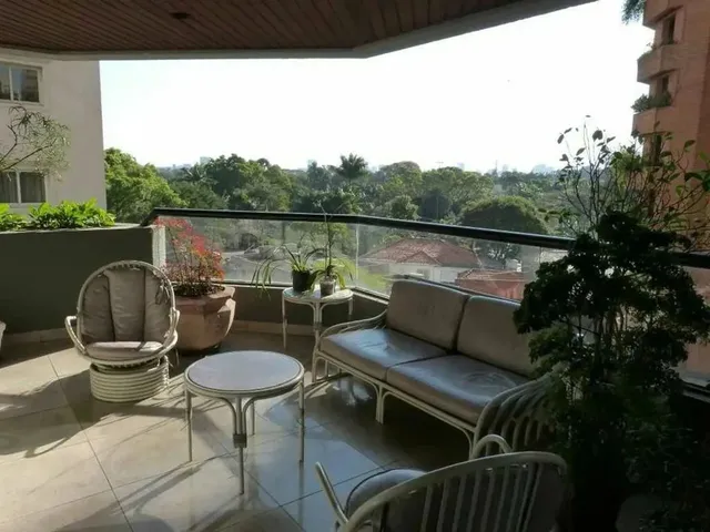 Imagem: O apartamento possui 4 Dormitórios, 4 Suítes, 5