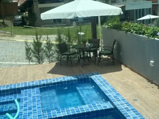 Imagem: Casa em Condomínio de Luxo em Gravatá