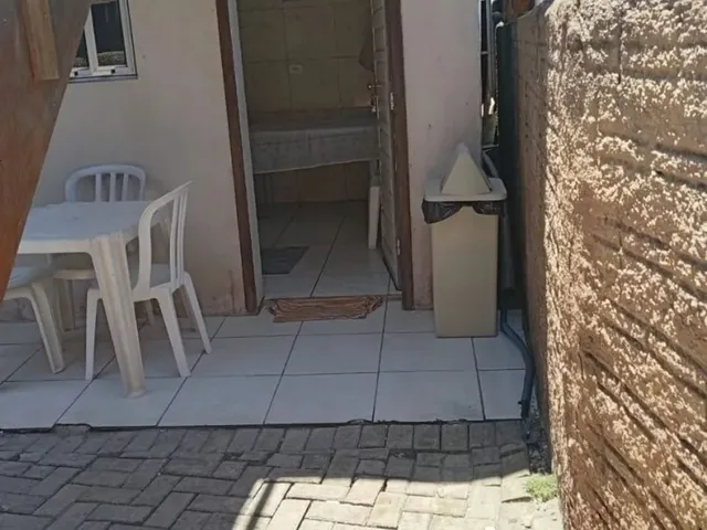 Imagem: O apartamento possui 1 Dormitório, 1 Banheiro, Acomodam 6