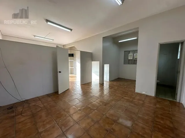 Imagem 5: Escritório para Alugar no Centro com Área de 35 M² Ideal para Negócios E