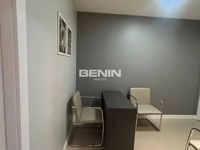Imagem 14: Excelente Sala Comercial Mobiliada, com 30 M2 de Área Privativa, com 01 Banheiro e Box