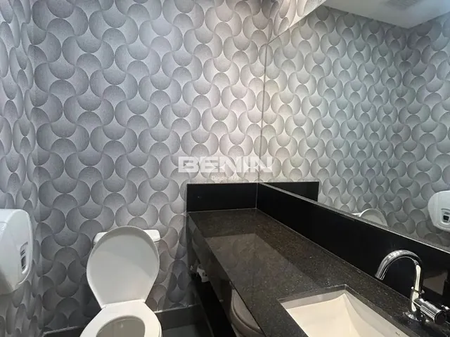 Imagem 2: Excelente Sala Comercial Mobiliada, com 30 M2 de Área Privativa, com 01 Banheiro e Box