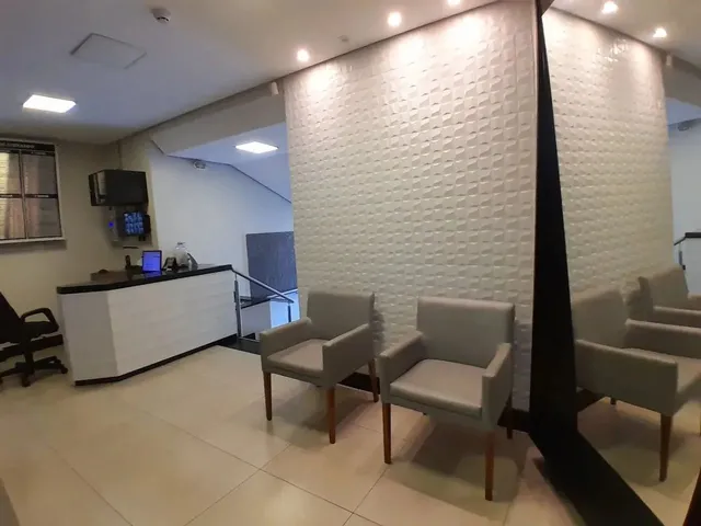 Imagem 5: Sala Comercial com Aproximadamente 38M², Um Banheiro Social, Localizado no Centro Da