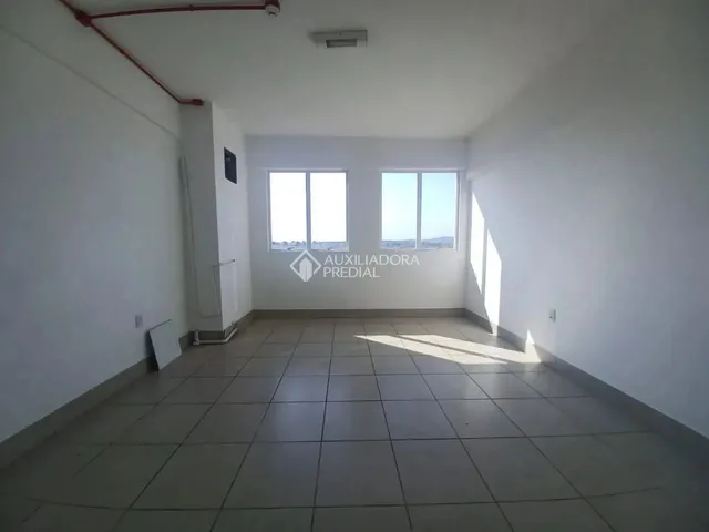 Imagem 1: Sala Comercial Galpão / depósito com aluguel por R$850 /mês