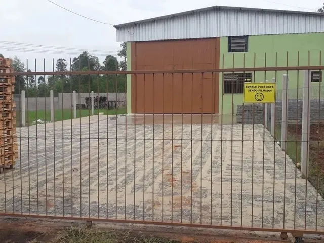 Imagem: Prédio Comercial no Centro de Capela de