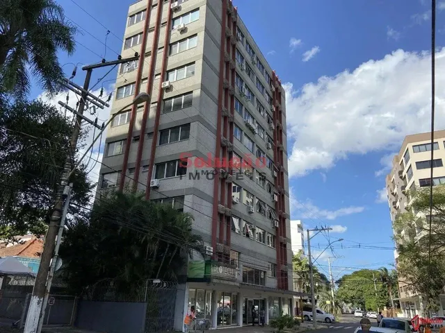 Imagem 3: Sala Comercial em Região Central com 44M², Recepção, 2 Salas, Copa e Banheiro