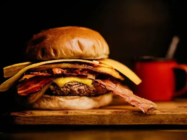 Imagem: Hamburgueria em Polo Gastronômico À Venda