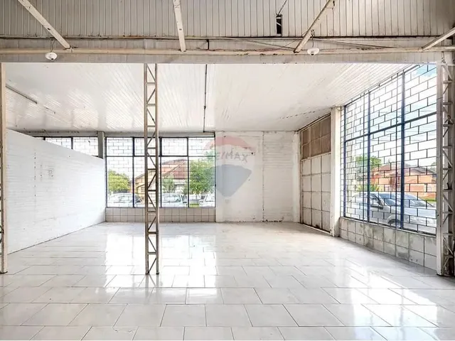 Imagem 8: Prédio Comercial Próximo da Rua Portão