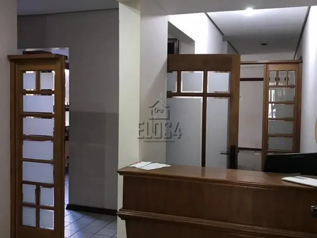 Imagem: Sala Comercial com 1 Dormitorio(S) Localizado(A)