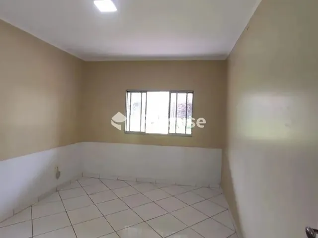 Imagem 16: Imóvel com 2 Casas Construídas em Terreno de 805M² , em Condomínio , Área