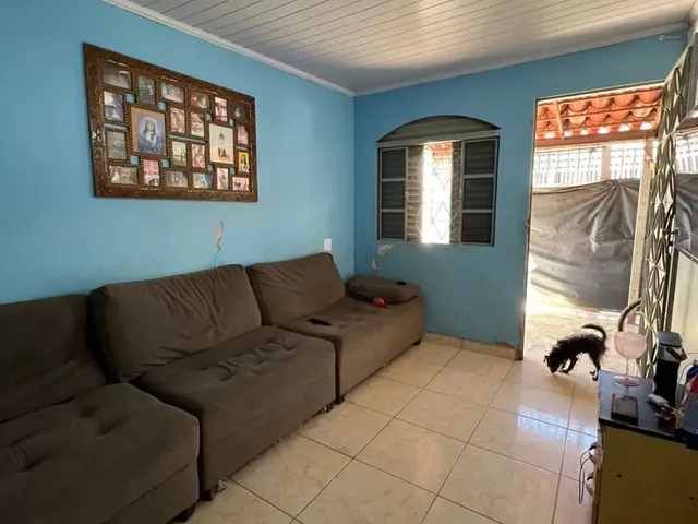 Imagem 3: Agio de Casa 2 Quartos! com Casa de Fundos! Qnp 32 Psul! Aceitamos Carro na Troca!