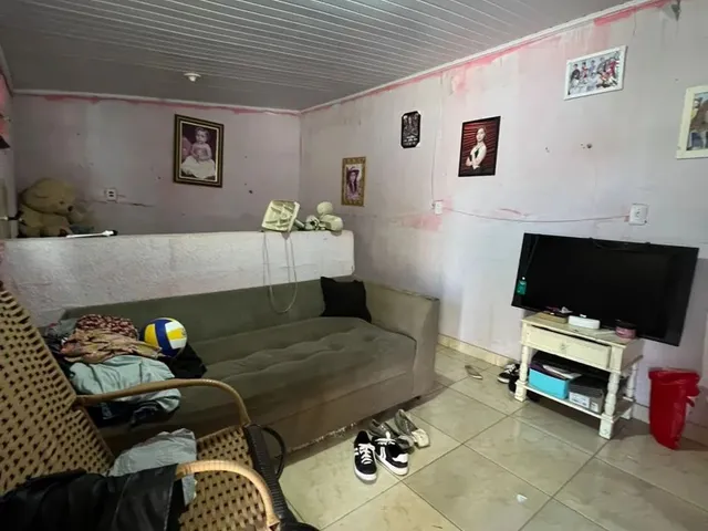 Imagem 11: Agio de Casa 2 Quartos! com Casa de Fundos! Qnp 32 Psul! Aceitamos Carro na Troca!