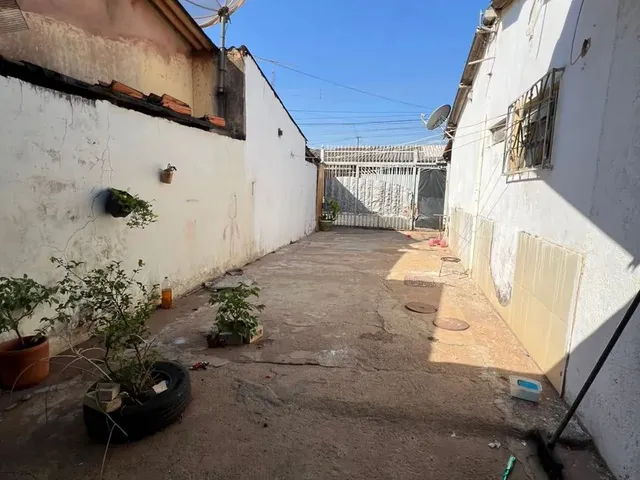 Imagem 12: Agio de Casa 2 Quartos! com Casa de Fundos! Qnp 32 Psul! Aceitamos Carro na Troca!
