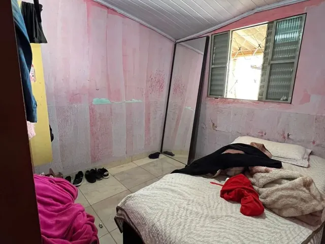 Imagem 15: Agio de Casa 2 Quartos! com Casa de Fundos! Qnp 32 Psul! Aceitamos Carro na Troca!
