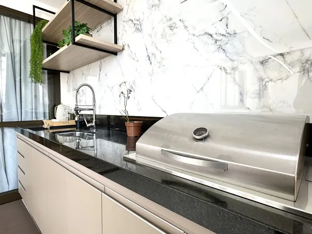 Imagem 12: Apartamento 3 Quartos (Suíte/Closet) Alto Padrão em Itapuã