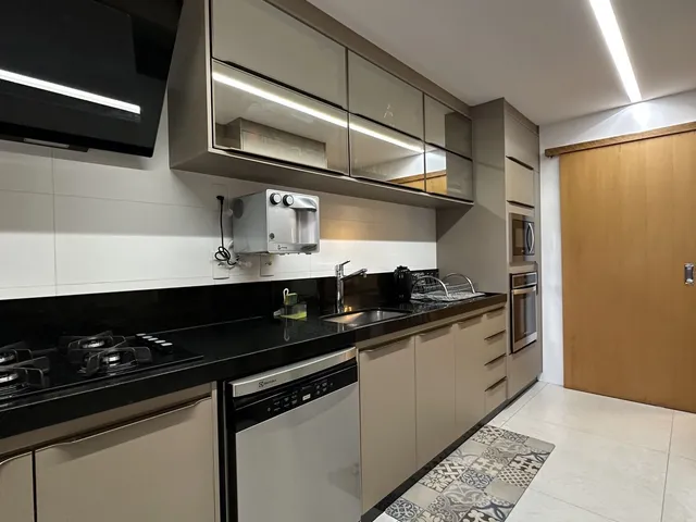 Imagem 4: Apartamento 3 Quartos (Suíte/Closet) Alto Padrão em Itapuã