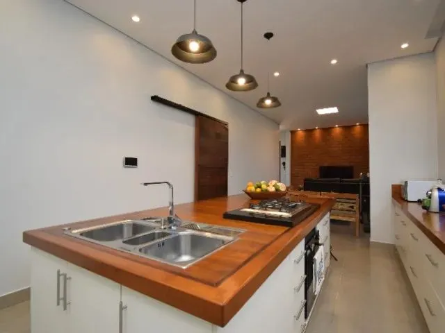 Imagem 4: Casa Jardim Botânico Tororó Nova 3 Suítes Df 140 600M² Condomínio