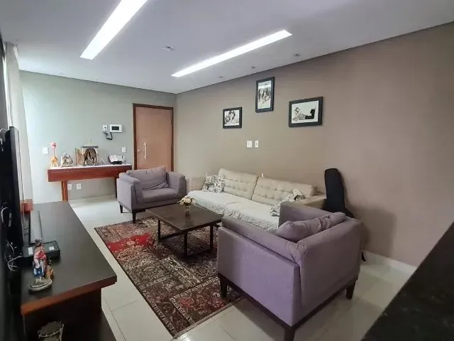 Imagem 5: Vende-Se Um Prédio na Qd 14 do Setor Leste