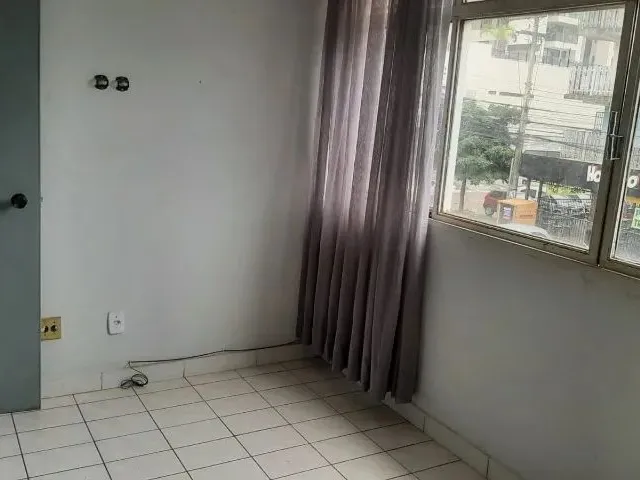 Imagem: Vendo Kitinete na Qe 40, 2 Qtos, Prédio