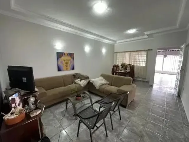 Imagem: Ótima Casa a Venda na Vila Buritis em Planaltina