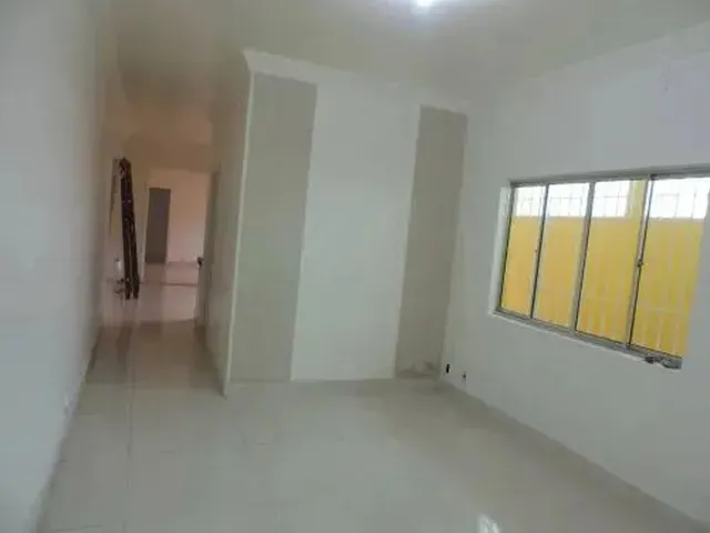 Imagem 2: Casa com 3 Quartos a Venda no Cruzeiro