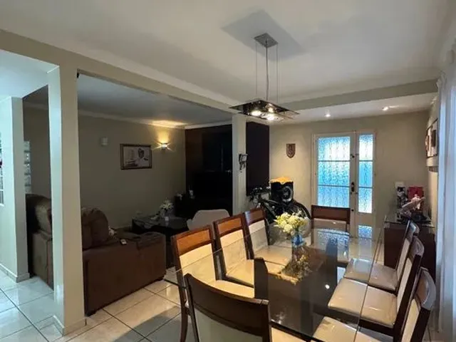 Imagem 10: Linda Casa Térrea com 3 Quartos Sendo 1 Suíte no Residencial Santos Dumont!!