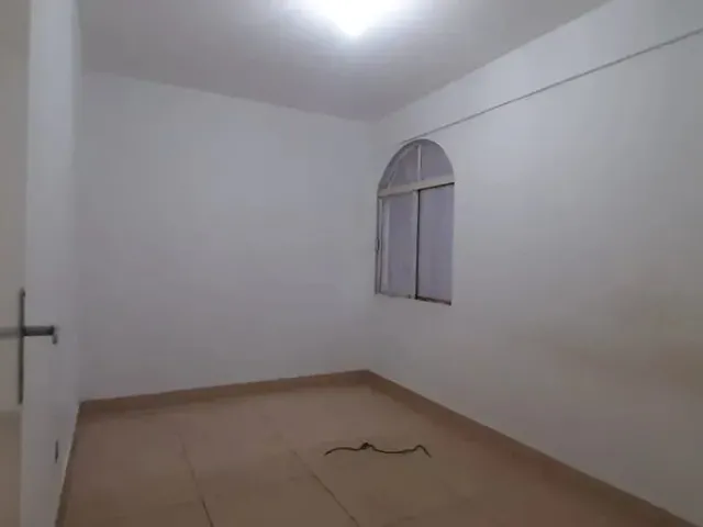 Imagem 2: Imóvel para Venda com 82 Metros Quadrados com 3 Quartos em Taguatinga Norte - Brasília