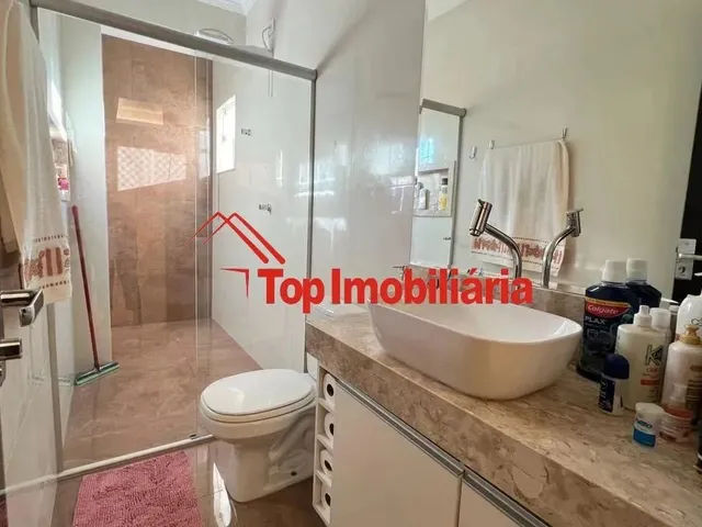 Imagem 6: Impecável Sobrado À Venda na Samambaia Norte - Qr 213: 4 Quartos, 1 Suíte, 2 Salas, 4