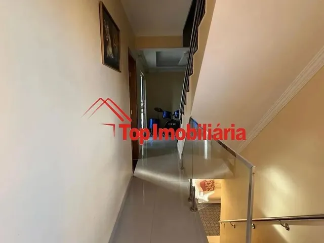 Imagem 3: Impecável Sobrado À Venda na Samambaia Norte - Qr 213: 4 Quartos, 1 Suíte, 2 Salas, 4