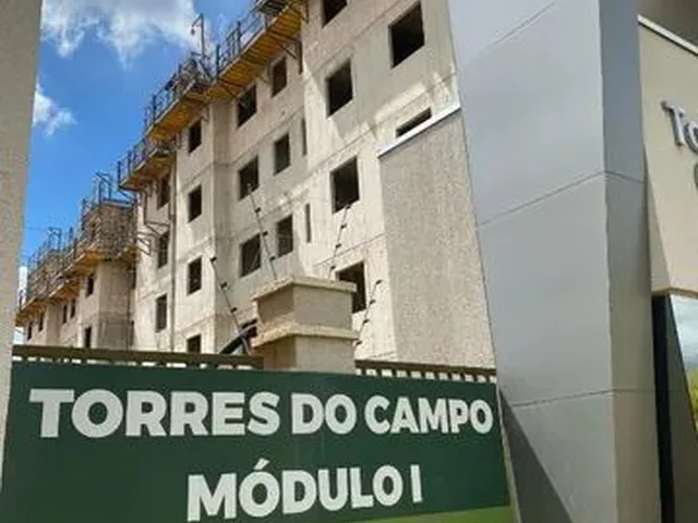 Imagem: Na - Apartamento com 2 Quartos e Varanda